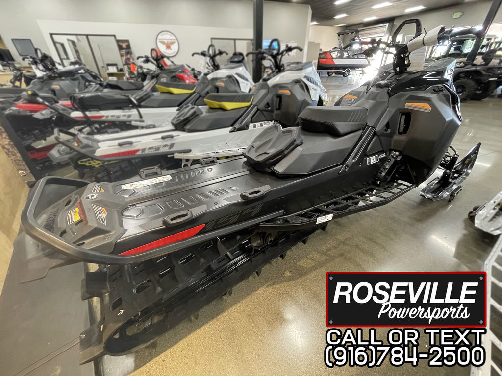 2025 Ski-Doo Summit Adrenaline with Edge Package 850 E-TEC 154 850 E-TEC 154 3.0 in roseville CA