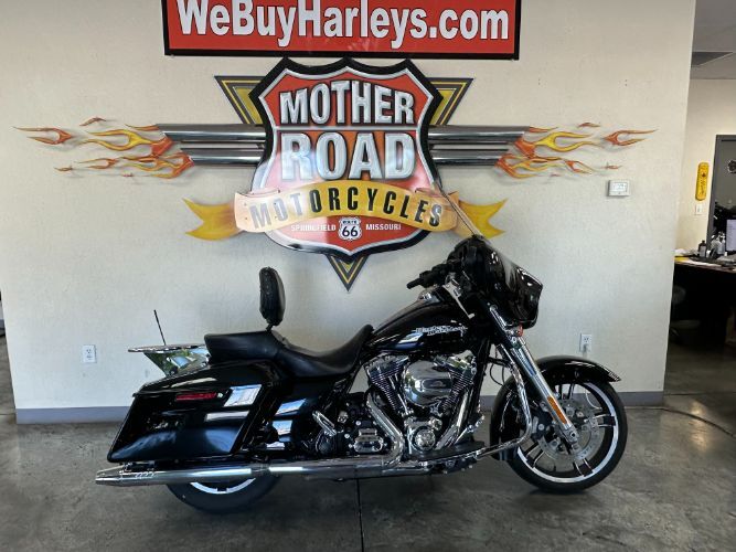 2014 Harley Davidson Street Glide in Springfield, MO