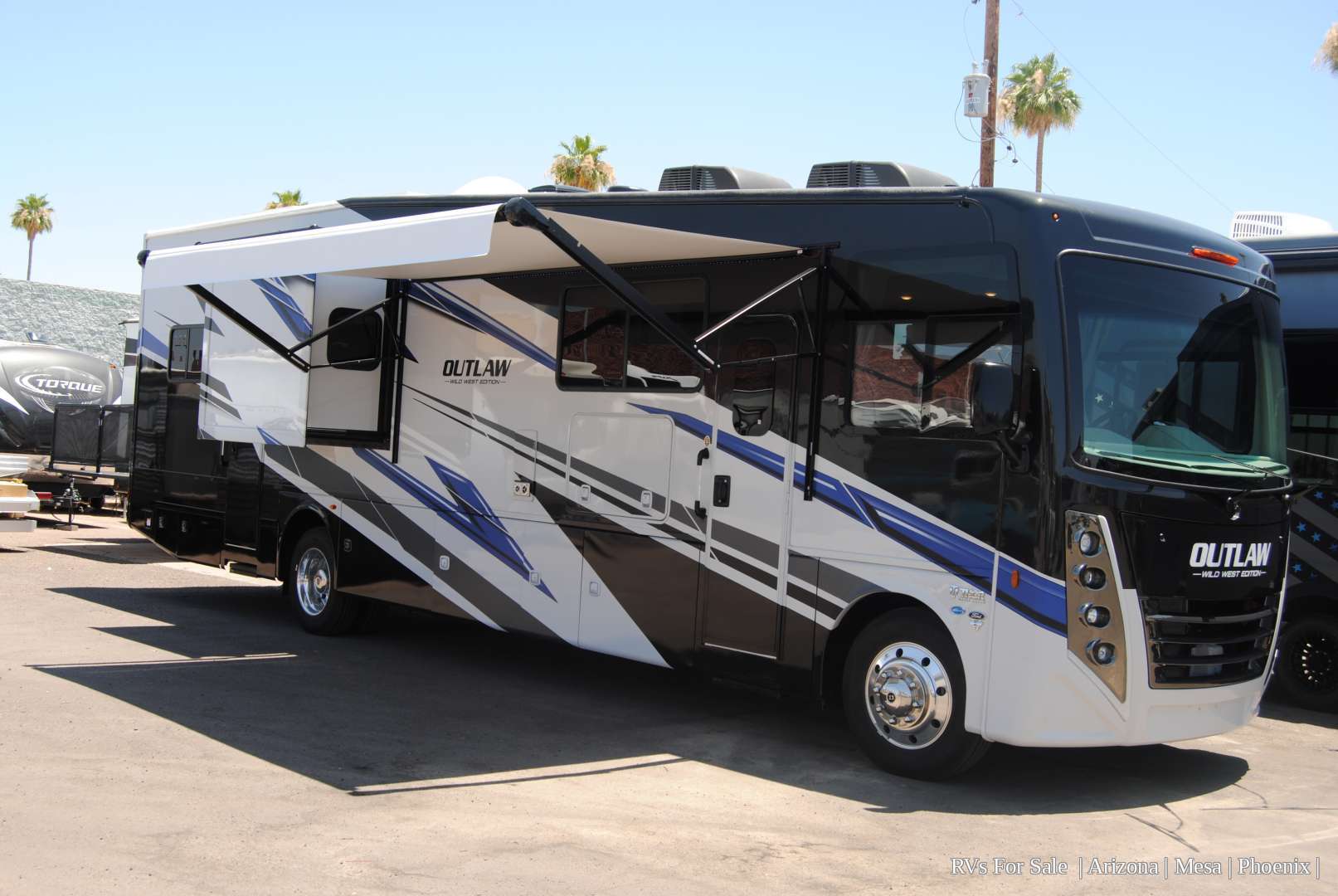 2026 Thor Motor Coach Outlaw Ford Toy Hauler 38M in mesa AZ