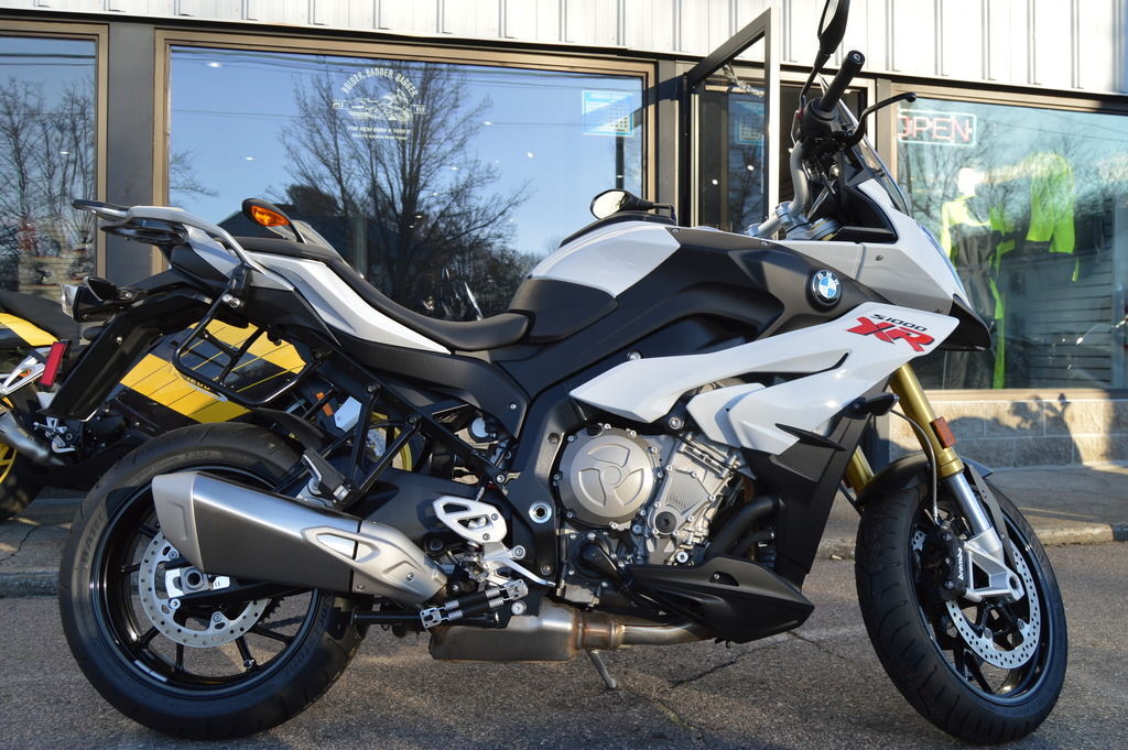 2016 BMW S 1000 XR Light White / Granite Grey Metallic / Racing XR in Brockton, MA