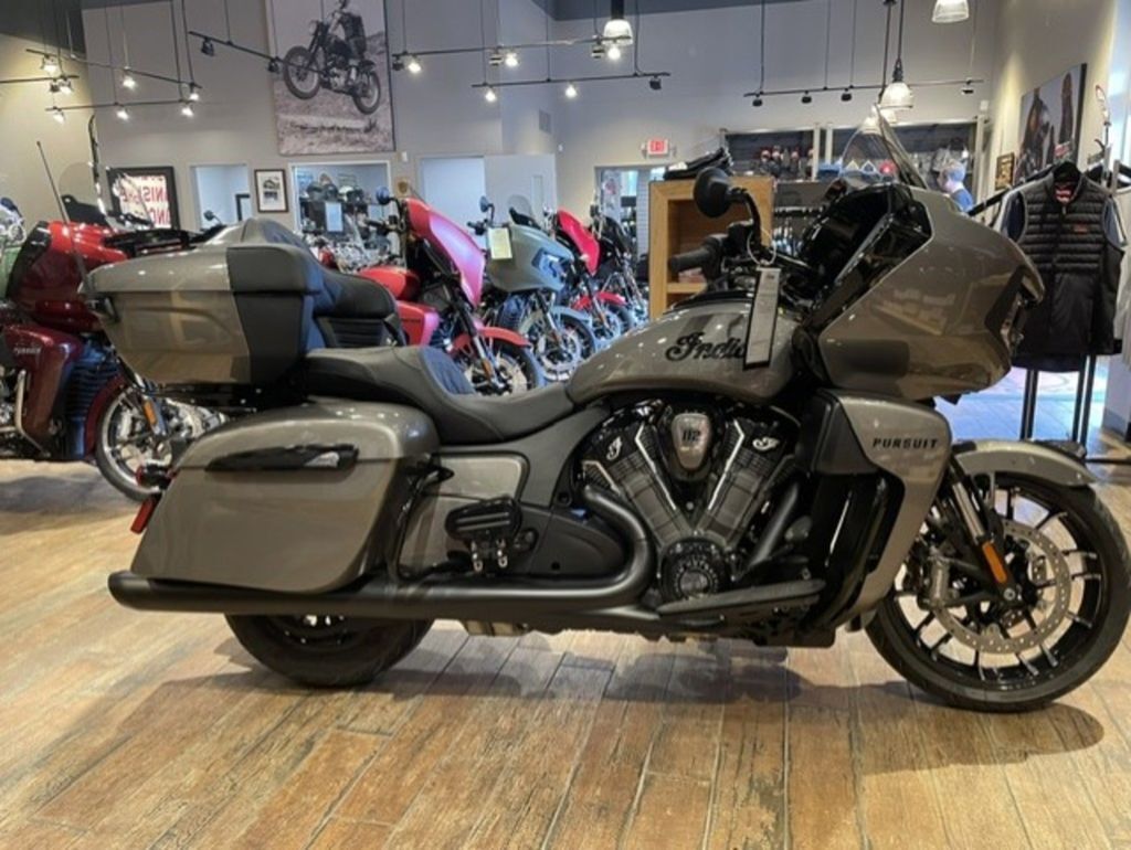 2026 Indian Motorcycle® Pursuit® Dark Horse® 112 Heavy Metal DARK HORSE in Hagerstown, MD