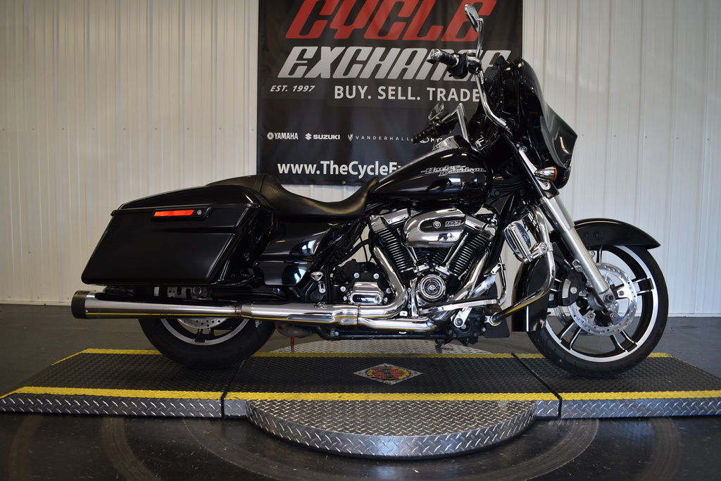 2017 Harley-Davidson® FLHXS - Street Glide® Special SPECIAL in Andover, NJ