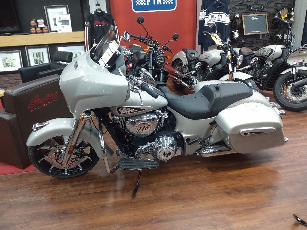 2023 Indian Motorcycle® Chieftain® Black Metallic in Augusta, ME