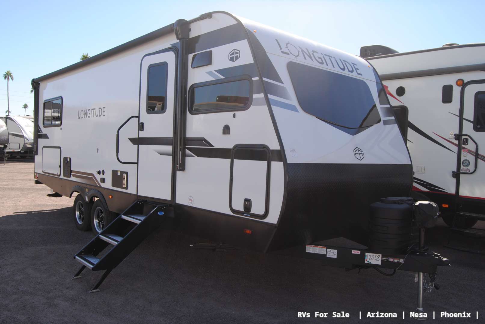 2026 East To West Longitude 230FK in mesa AZ