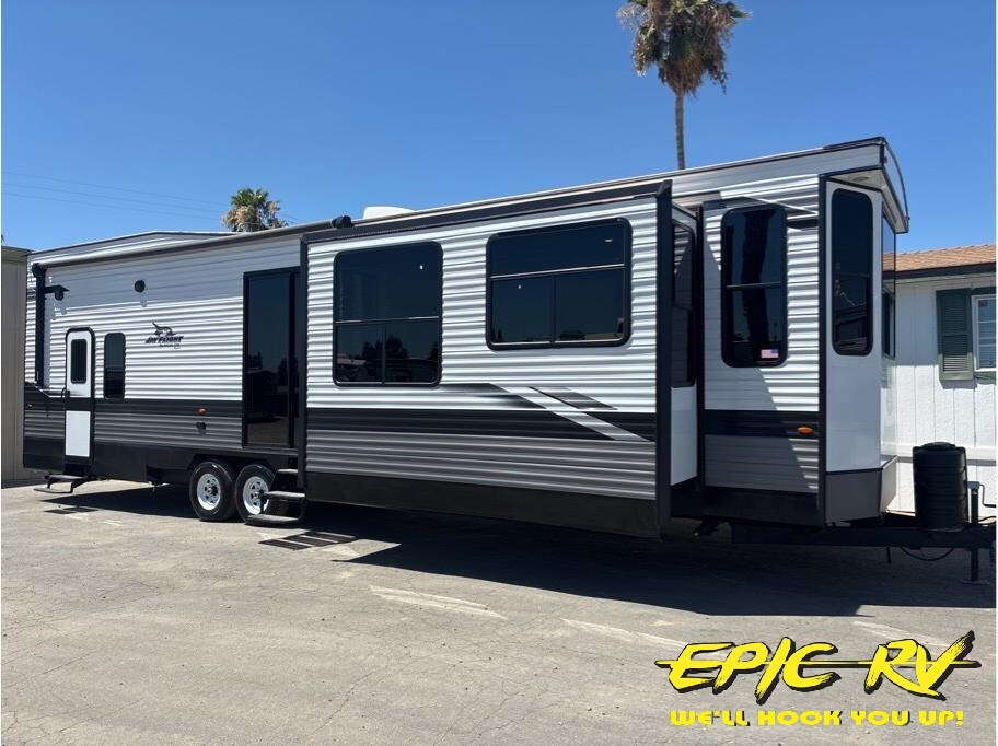 2024 Jayco Jayflight Bungalo 40 in madera CA