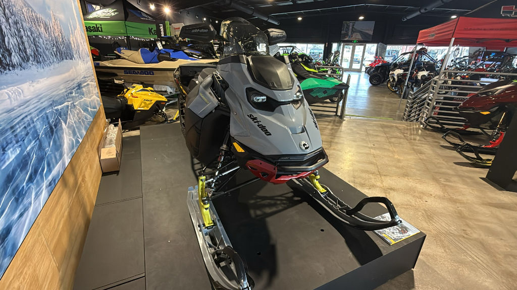 2026 Ski-Doo Summit® Adrenaline® with Edge Package 850 E-TEC 165 H 850 E-TEC 165 3.0 in carson city NV