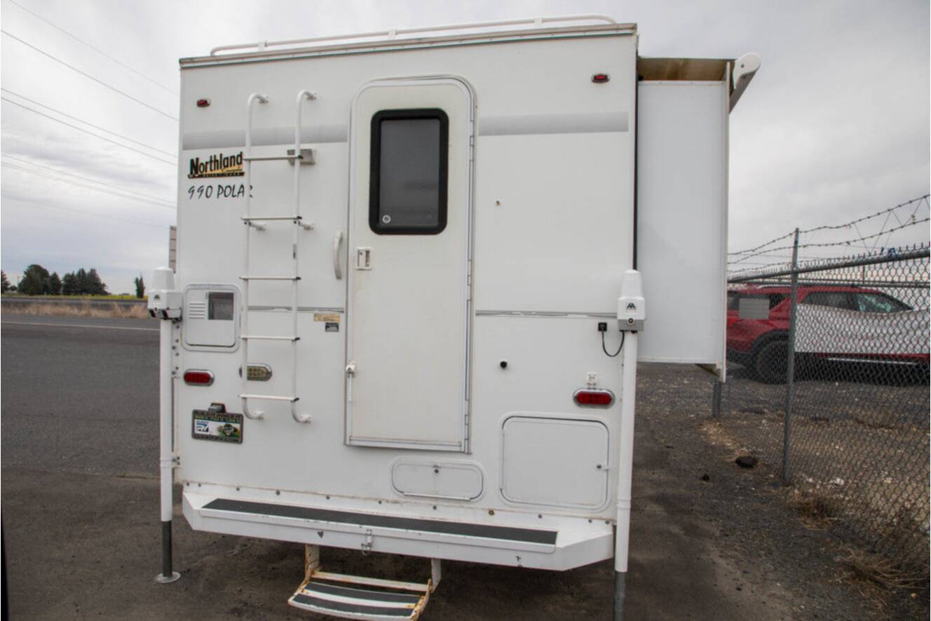 A photo of this 2011 Northland Campers POLAR 990 BASIC