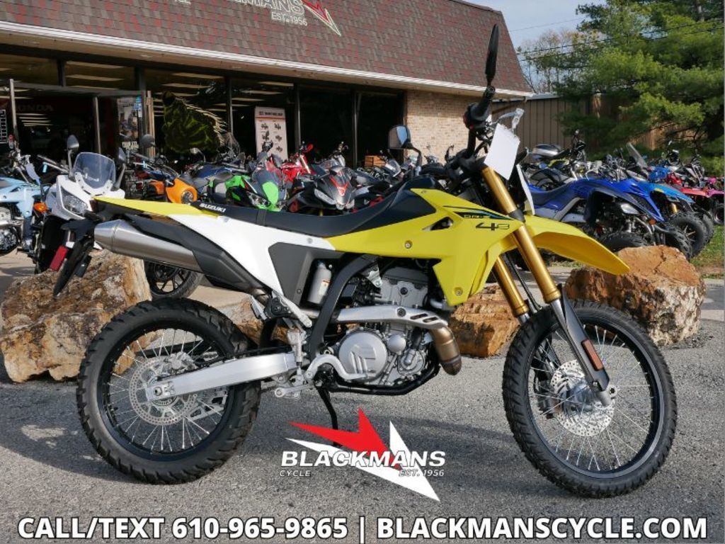 2025 Suzuki DR-Z4S BASE in Emmaus, PA
