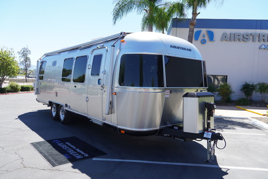2026 Airstream Classic 28RBQ in temecula CA