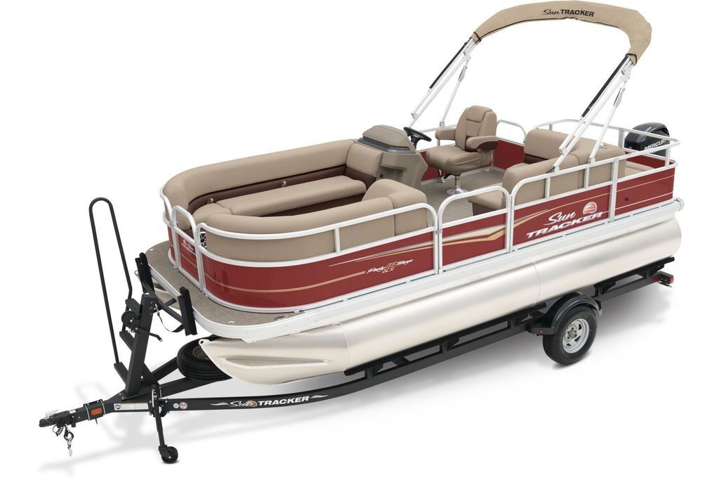 2025 Sun Tracker Party Barge® 18 DLX in st. augustine FL