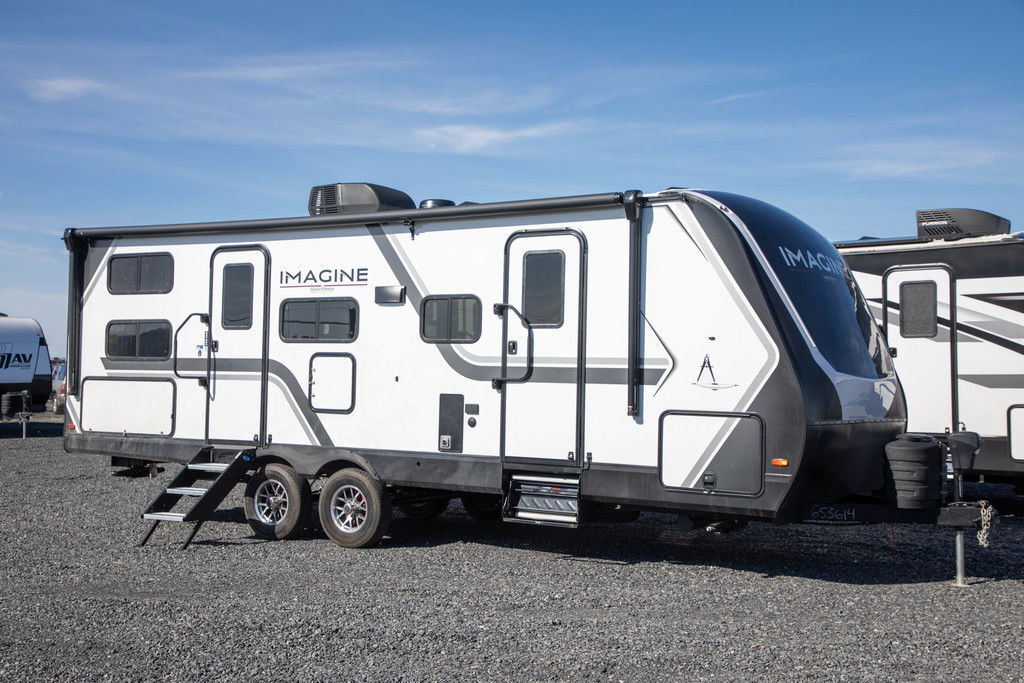 2025 Grand Design Imagine 2470BH in moses lake WA