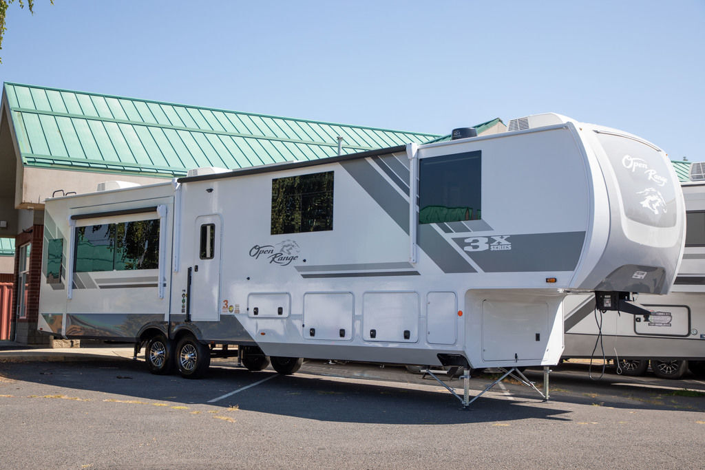 2026 Highland Ridge Rv Open Range 3X FW 372MBH in spokane WA