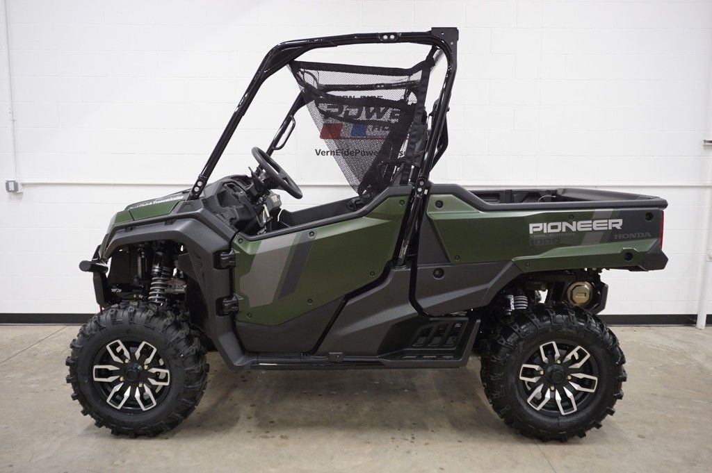 2025 Honda® Pioneer 1000 Trail in sioux falls SD
