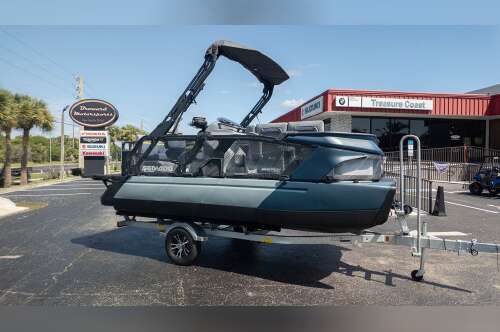 2026 Sea-Doo Switch Cruise Limited 18 - 300 hp Galvanized in hobe sound FL