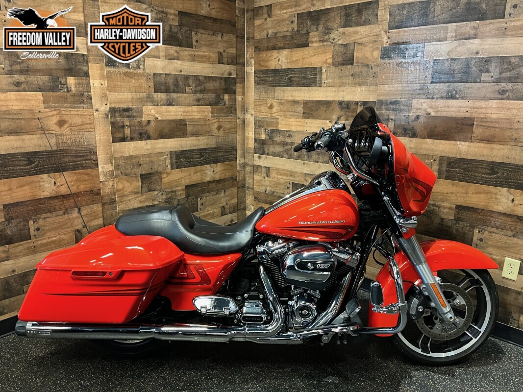 2017 Harley-Davidson Street Glide Special SPECIAL in Sellersville, PA