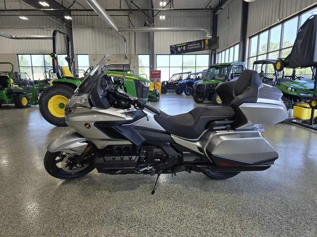 2025 Honda Gold Wing Tour