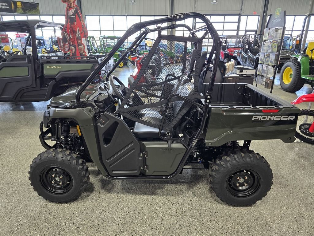 2026 Honda® Pioneer 520 BASE in homer glen IL