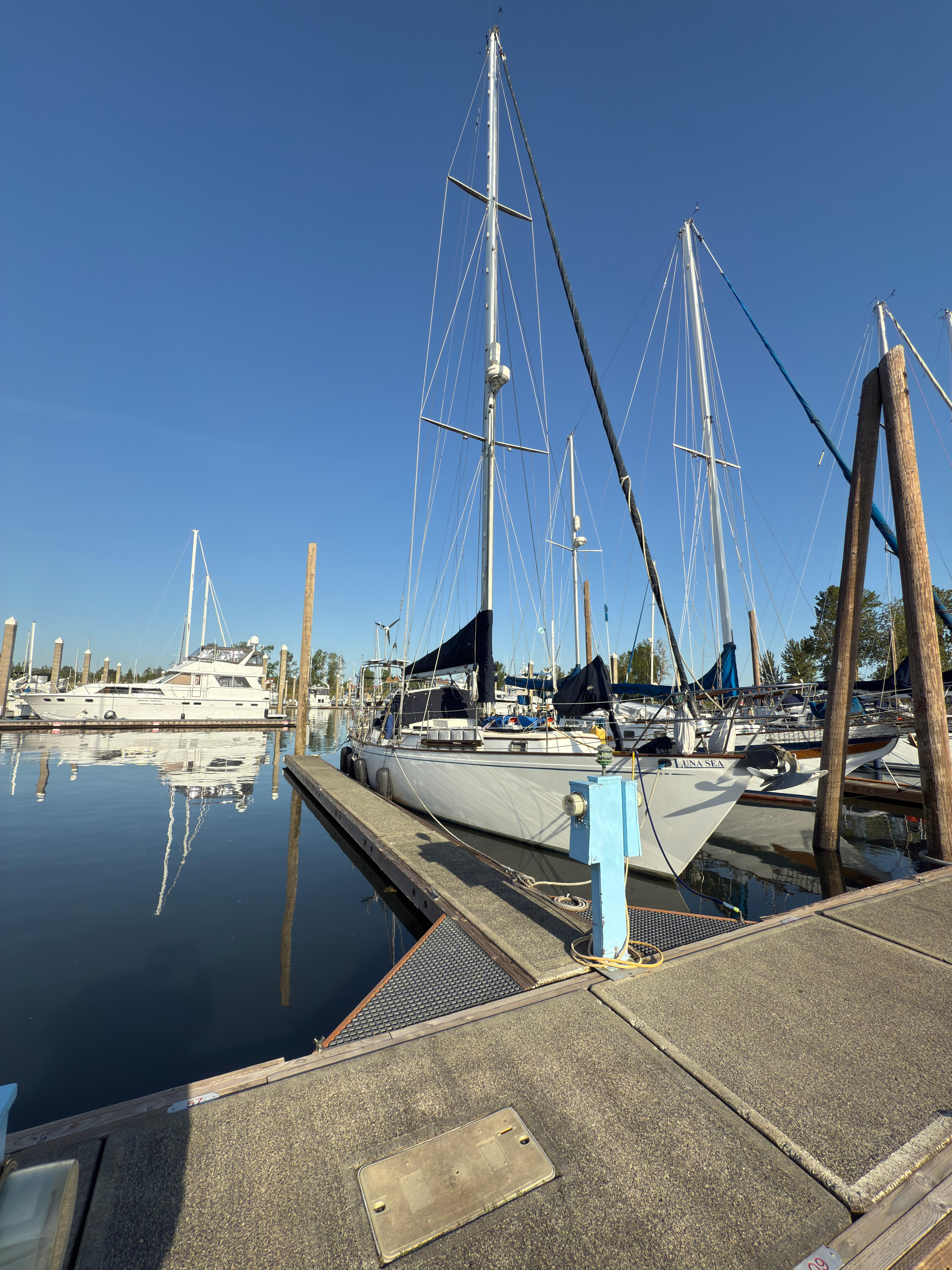 1984 Spindrift Cutter Cutter Boat boat
