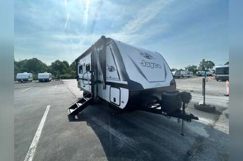 2027 Jayco Jay Feather 19MRK in girard OH