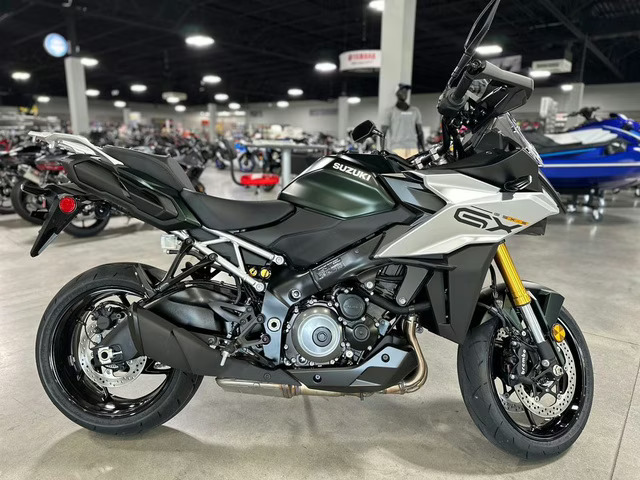 2024 Suzuki GSX-S 1000 GX+ 1000GX+ in Orange City, FL
