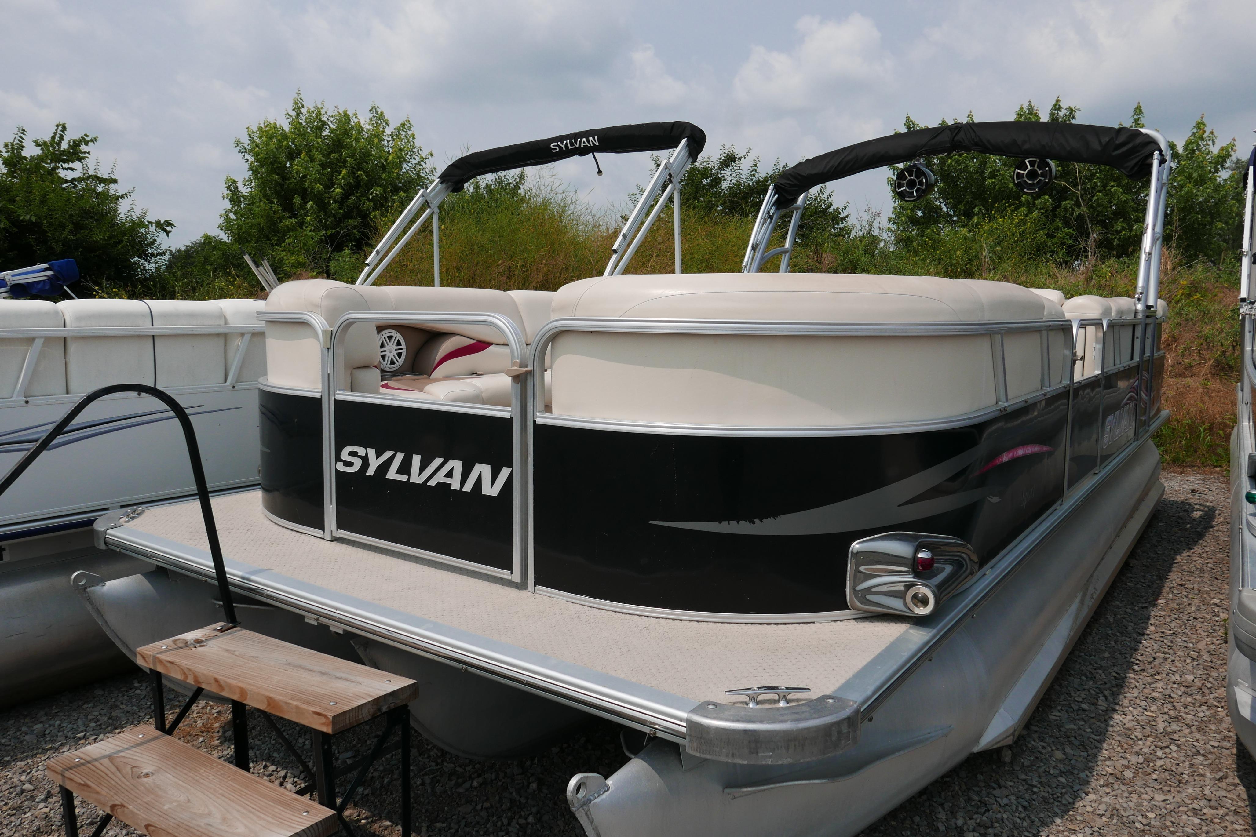 2009 Sylvan 8522 Mirage Signature 8525 PORT in huntsville OH