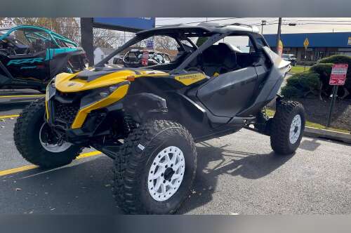 2025 Can-Am Maverick R X RS with Smart-Shox in bensalem PA