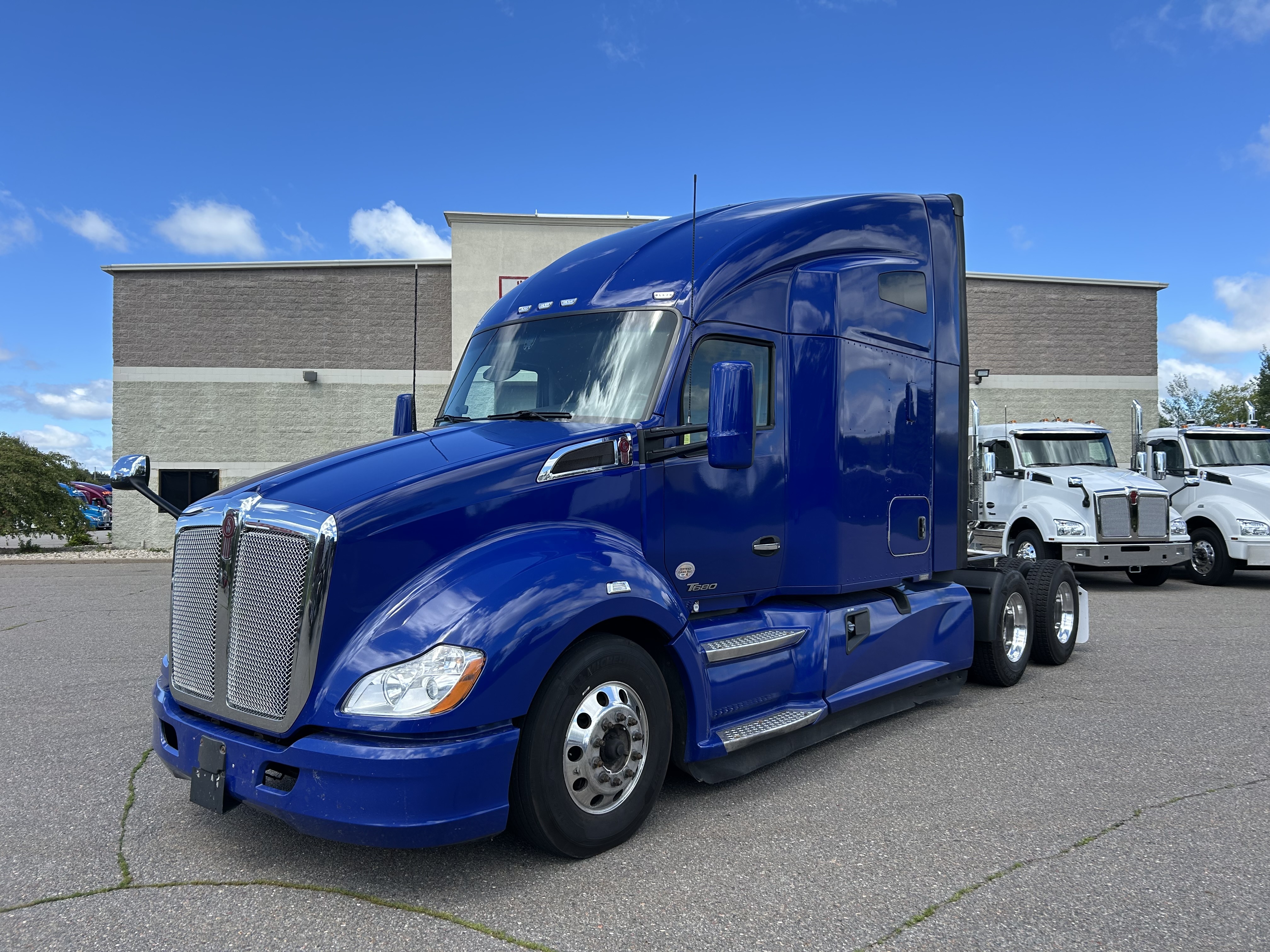 2022 Kenworth T680 in Mosinee, WI