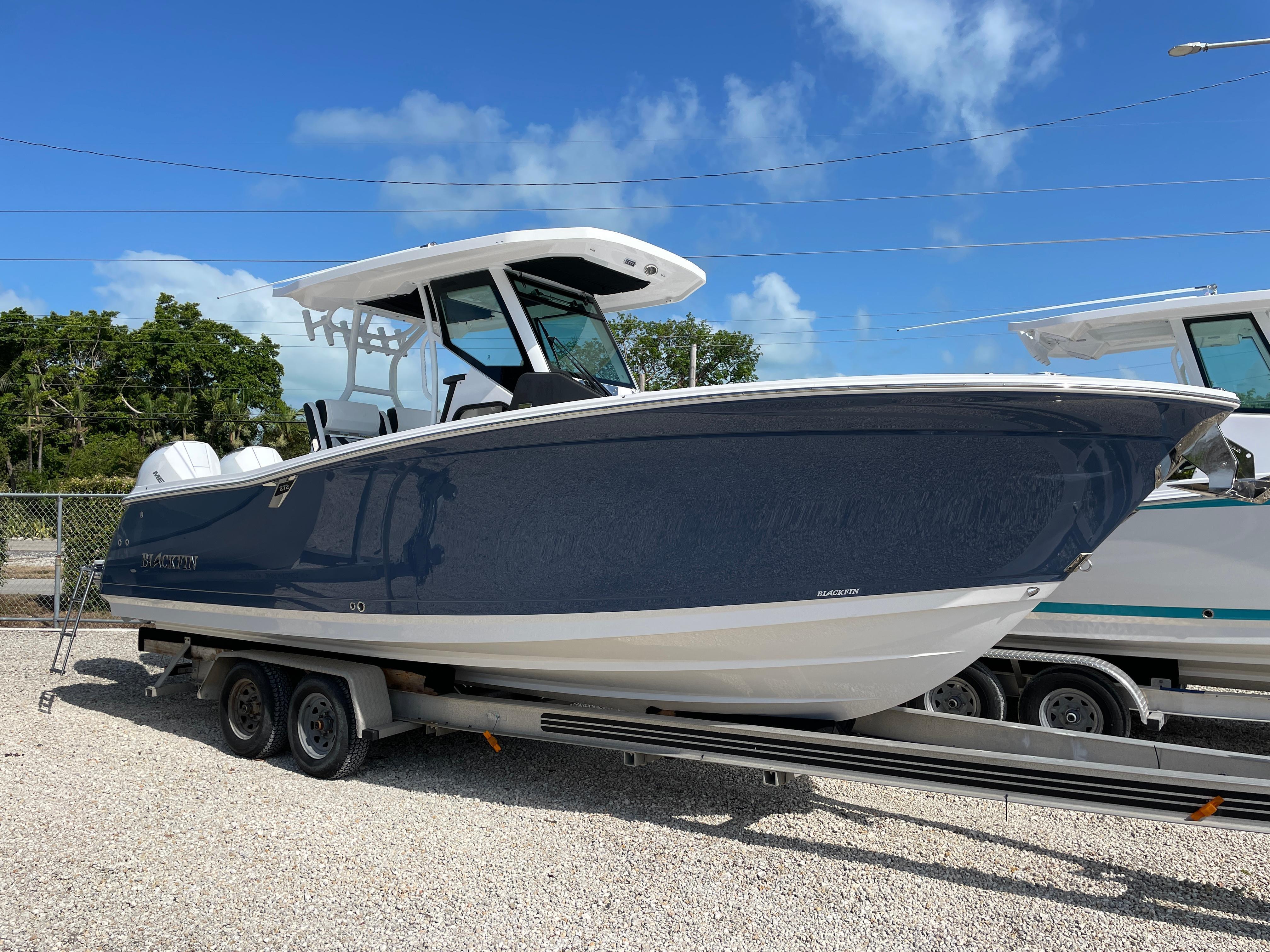 2025 Blackfin 272 CC in sister bay WI
