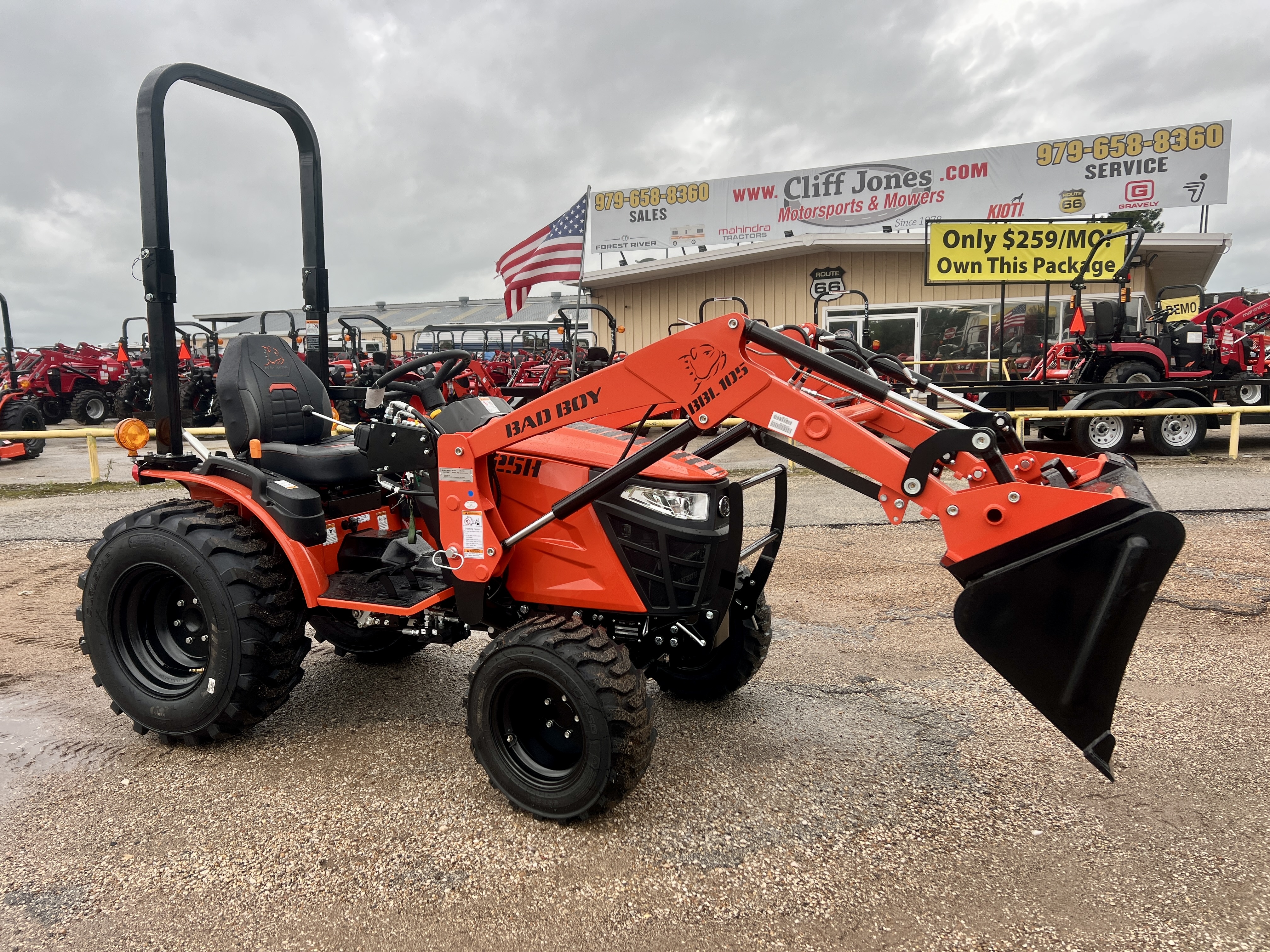 2026 Bad Boy Tractors 1025H HST 4WD in Sealy, TX