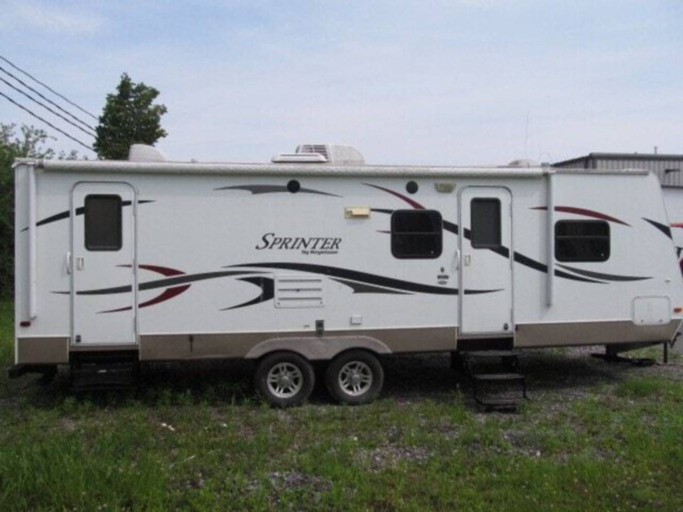 A photo of this 2012 Keystone Sprinter 272BH