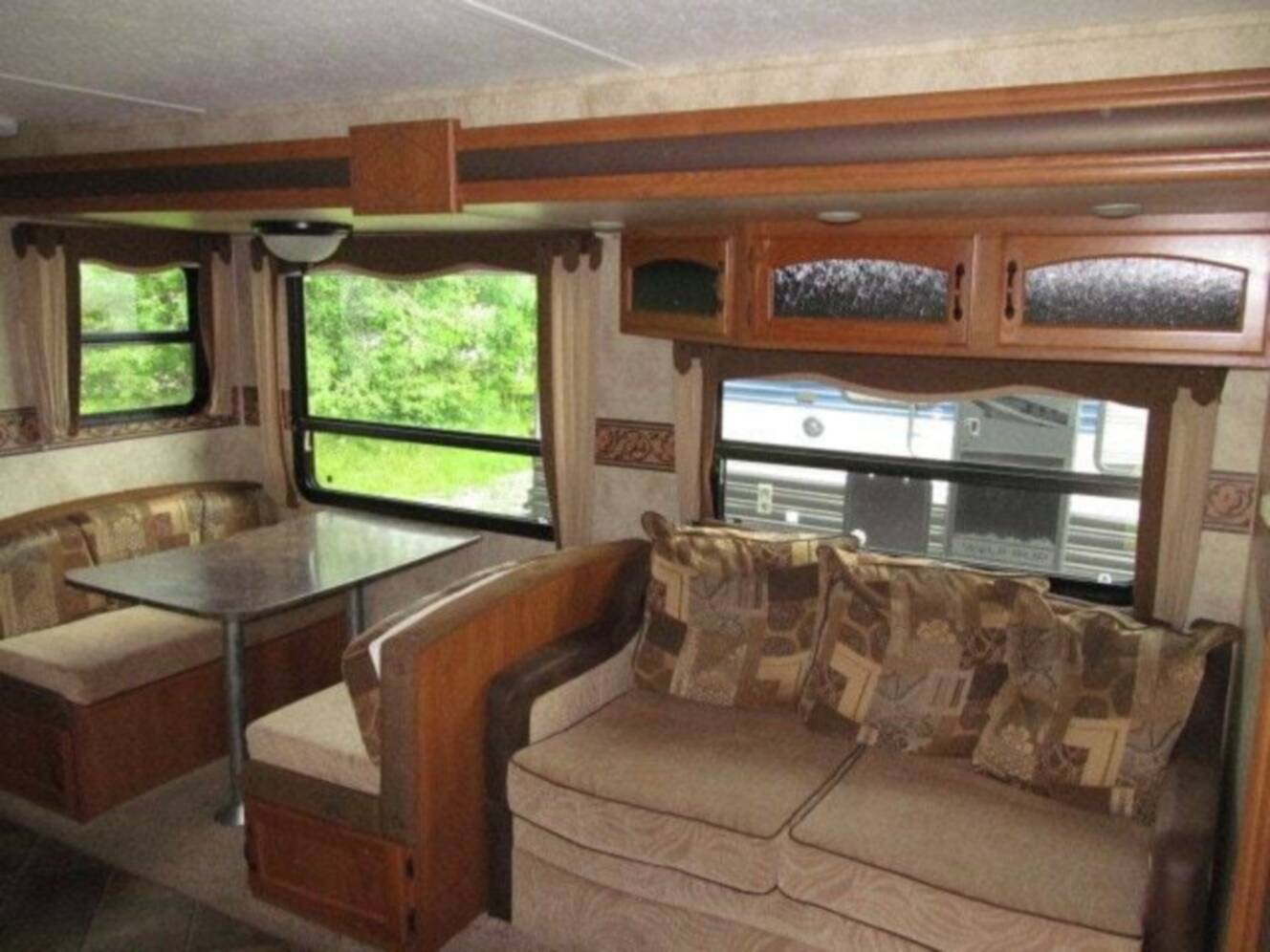 A photo of this 2012 Keystone Sprinter 272BH