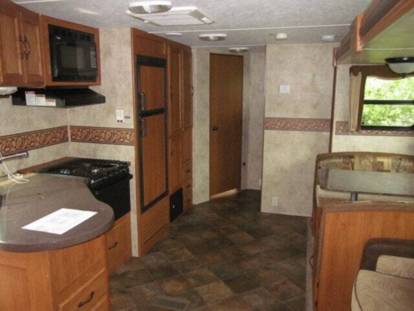A photo of this 2012 Keystone Sprinter 272BH