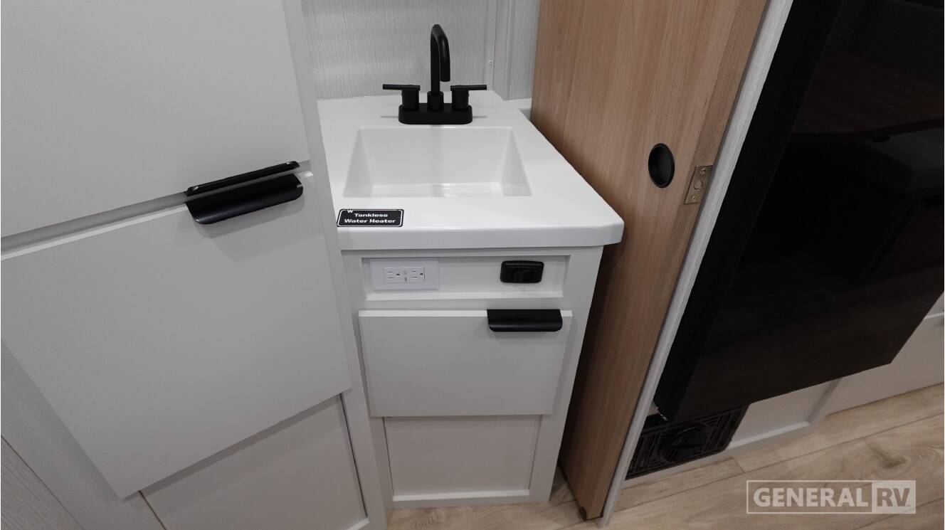 A photo of this 2027 Winnebago MICRO MINNIE 2000FRB
