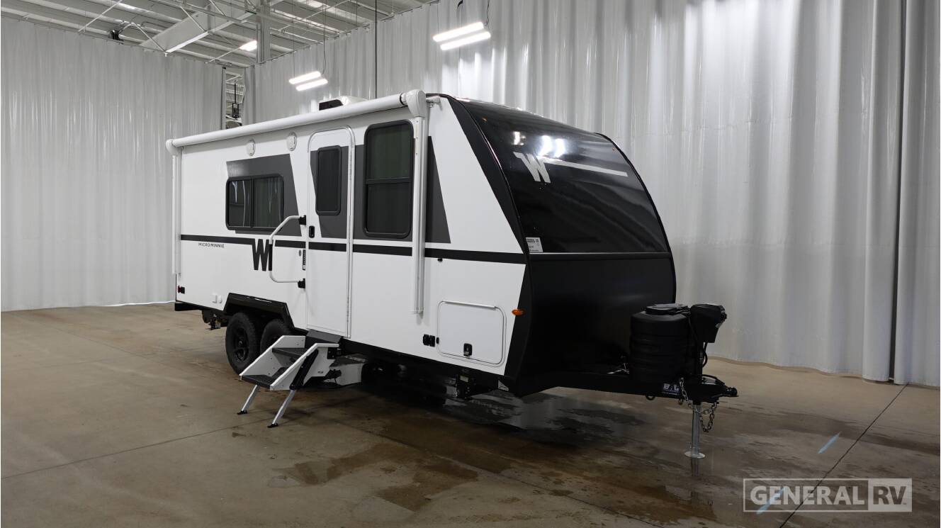 A photo of this 2027 Winnebago MICRO MINNIE 2000FRB