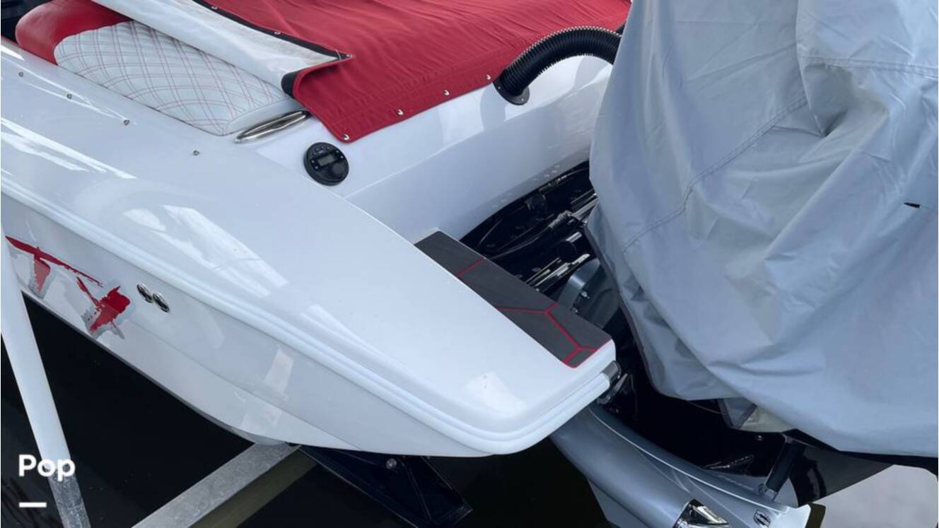A photo of this 2026 Velocity 290SC