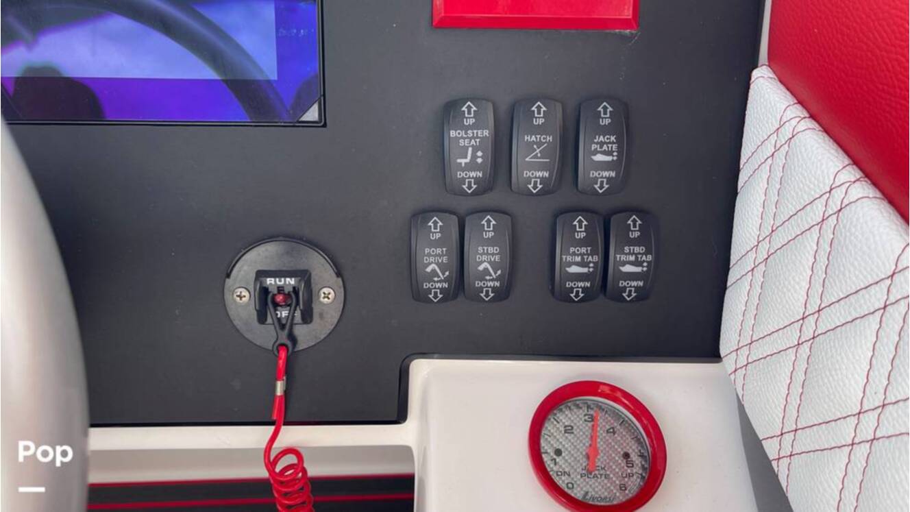 A photo of this 2026 Velocity 290SC