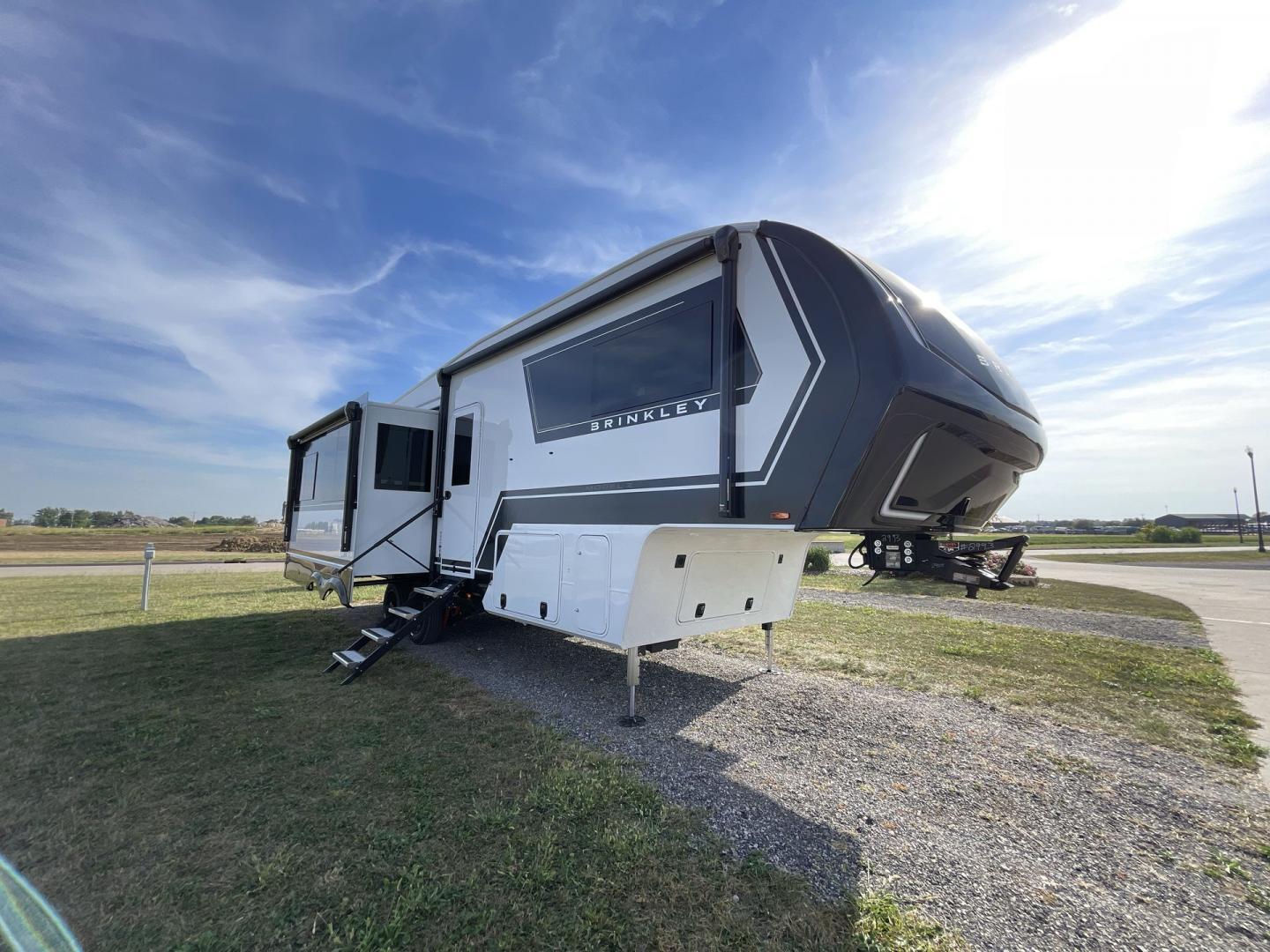 2026 Brinkley Rv Model Z 2900 in blue grass IA