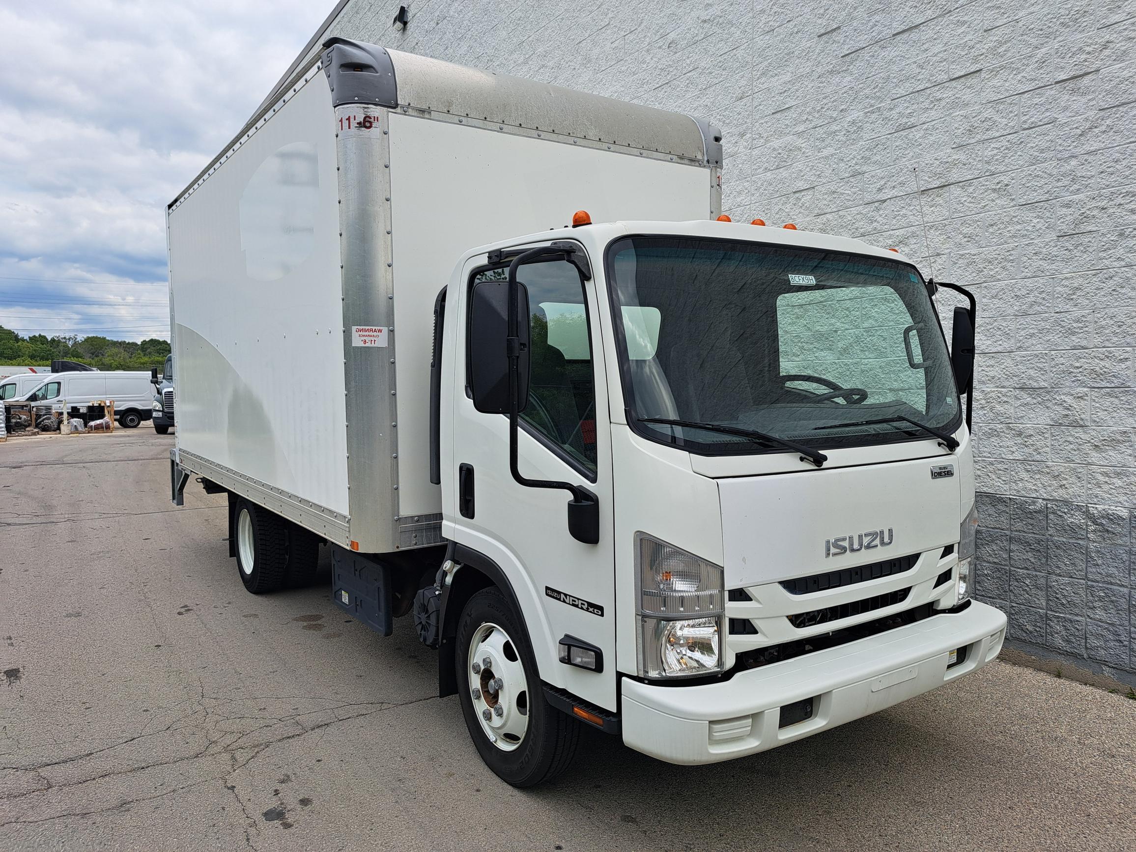 2022 ISUZU NPR XD in Milwaukee, WI