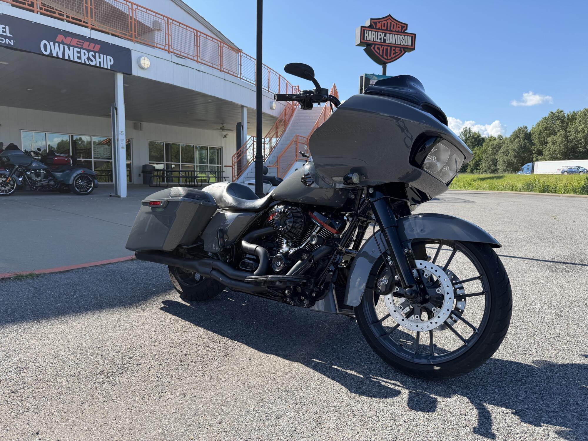 2018 Harley-Davidson CVO Road Glide CVO in Lincoln, NE