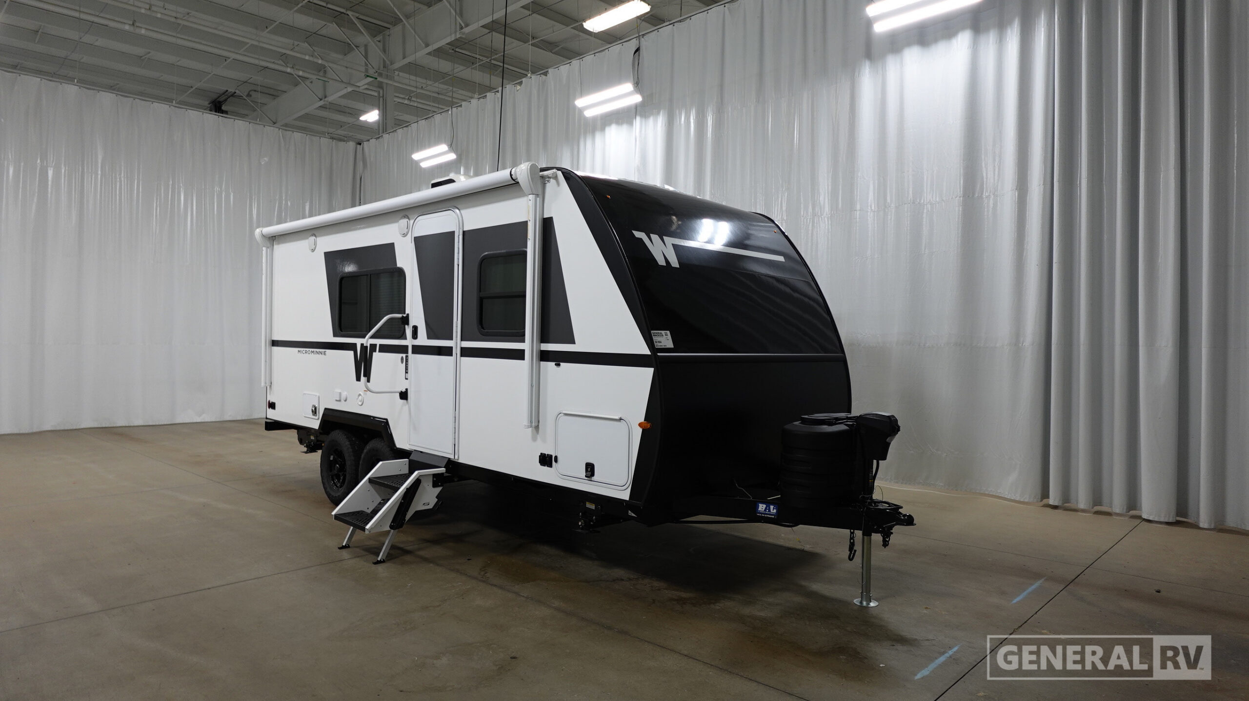 2027 Winnebago MICRO MINNIE 2108TB in ocala FL