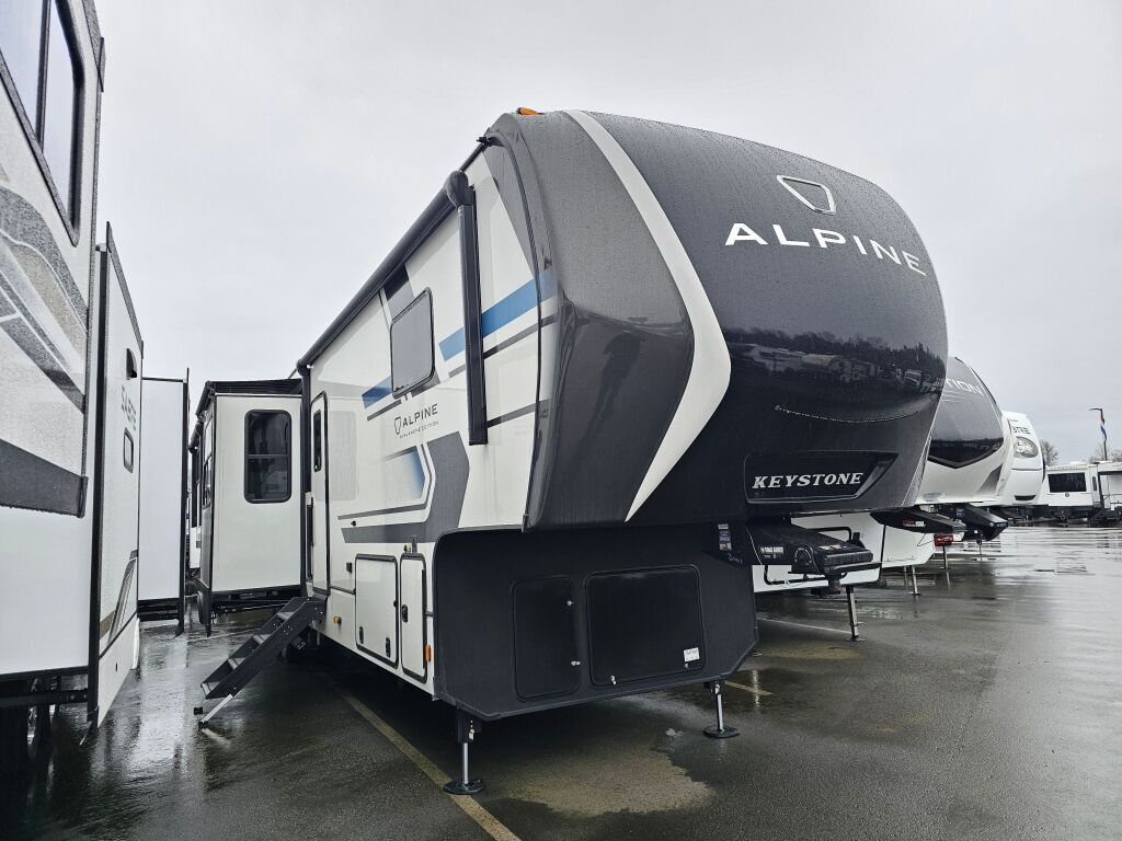 2026 Keystone Alpine Avalanche Edition 381DL in sumner WA
