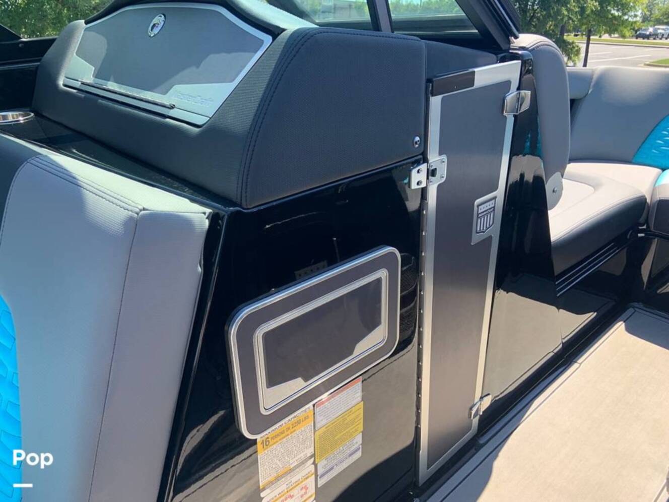 A photo of this 2022 Mastercraft X22