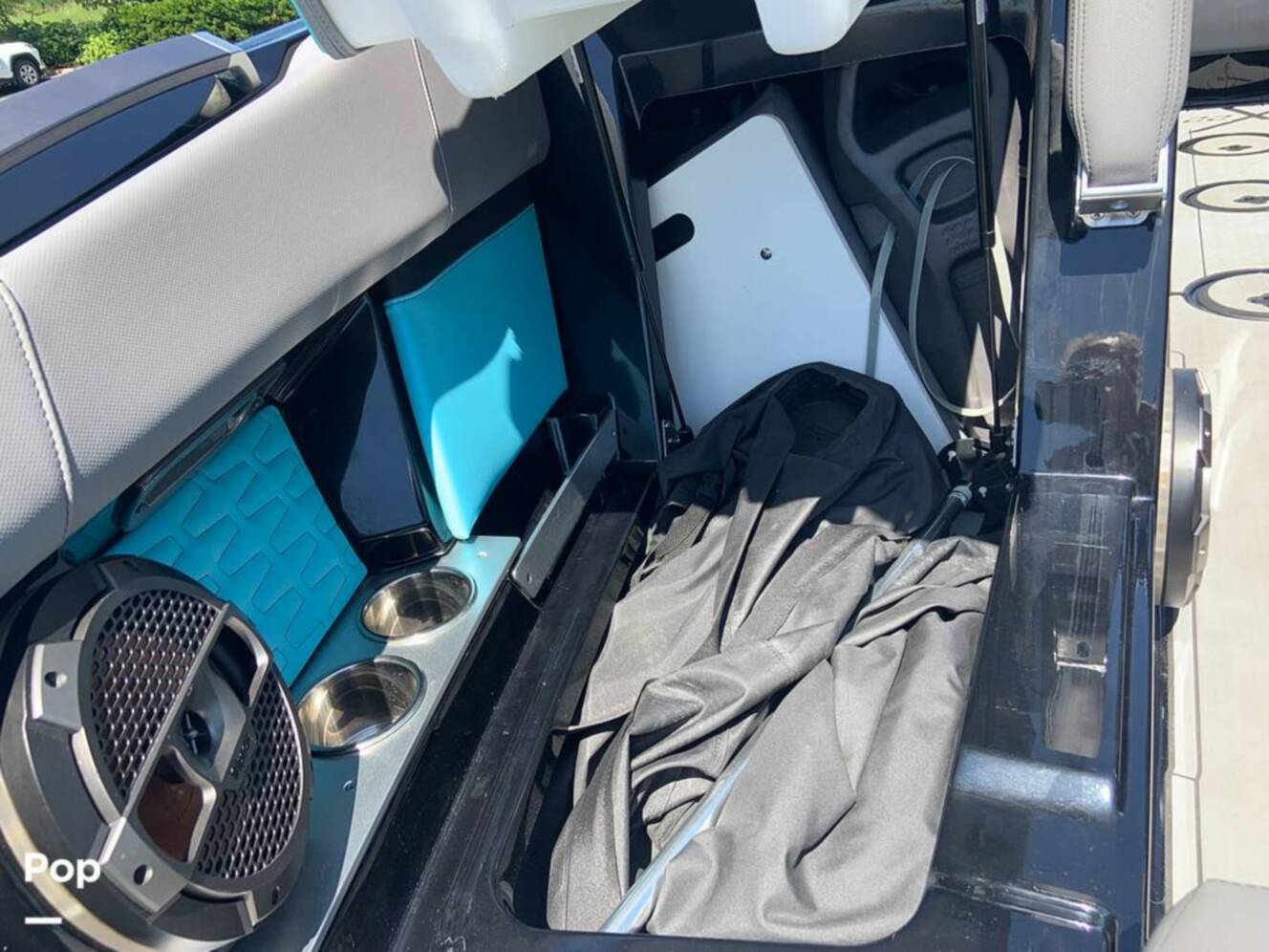 A photo of this 2022 Mastercraft X22