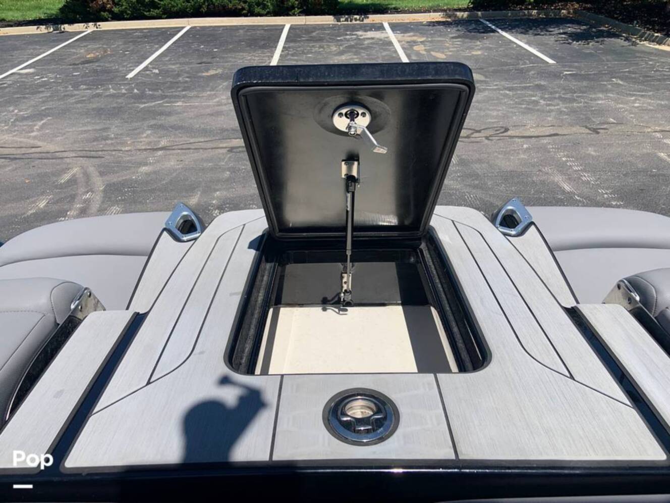 A photo of this 2022 Mastercraft X22