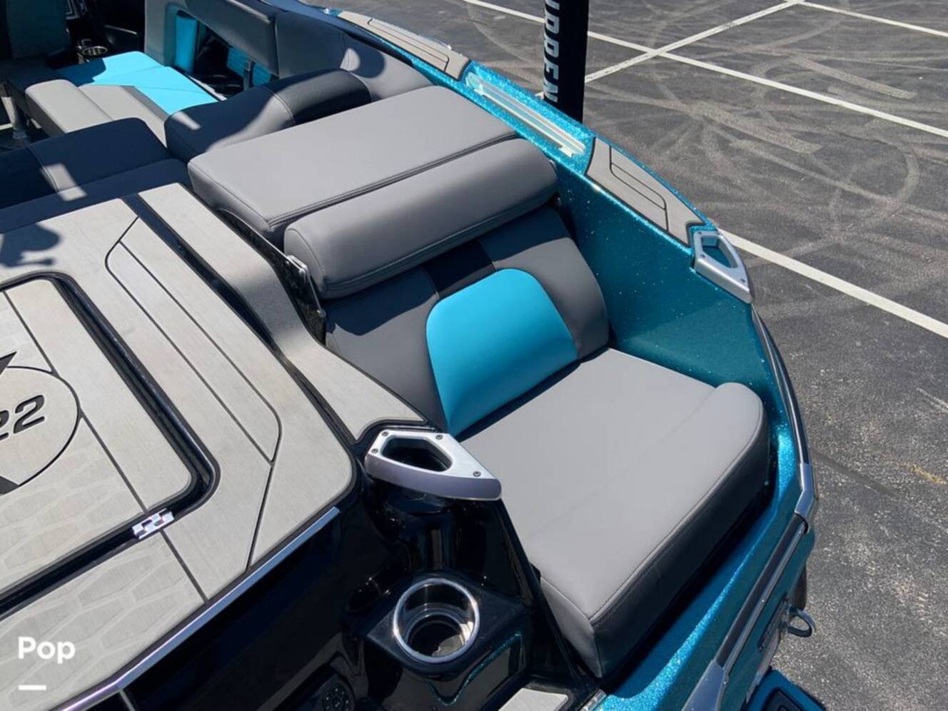 A photo of this 2022 Mastercraft X22