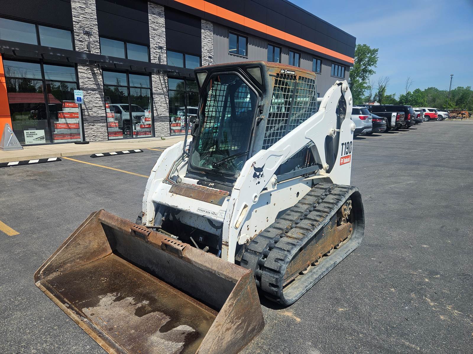 2008 Bobcat T190 in Van Buren Charter Township, MI