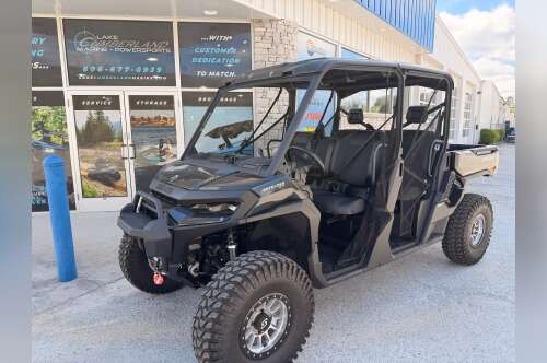 2026 Can-Am Defender MAX XT HD11 w/ 10.25" Infotainment XT HD10 CAB in somerset KY