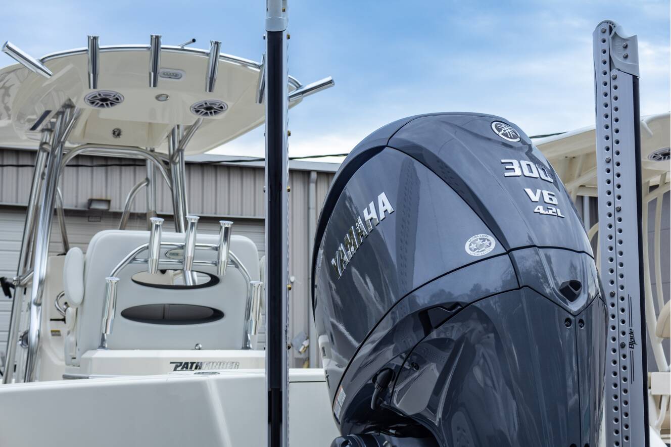 A photo of this 2025 Pathfinder 2400 Open