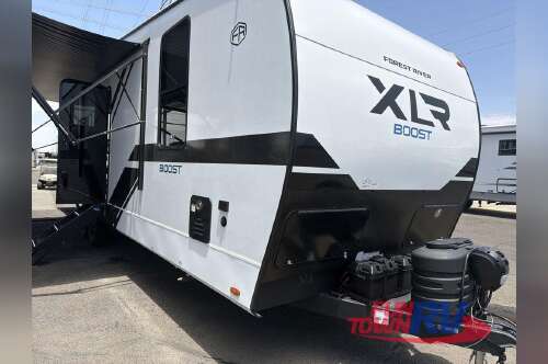 2027 Forest River Rv XLR Boost 2715B in surprise AZ