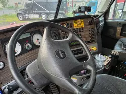 2016 Freightliner Coronado